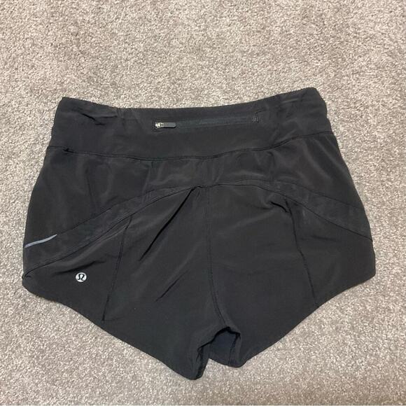 Lululemon Black Gait Keeper Short Size 4 - Picture 9 of 9